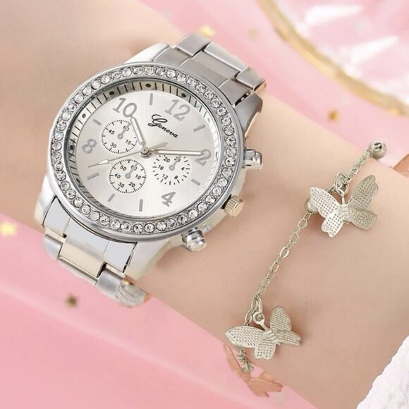 Stainless Steel Silver Watch Geneva Quartz Round Face Rhinestone Women NWT - Picture 1 of 3